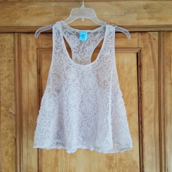 h.i.p. Sheer Raised Applique Racer Back Blouse. L - Picture 4 of 10